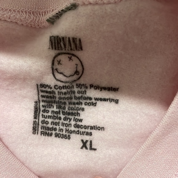 NIRVANA light Pink Sweatshirt with Colorful Graphic Design in size XL - Picture 5 of 7